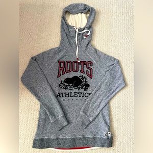 Roots Canada  large- girls  sweatshirt